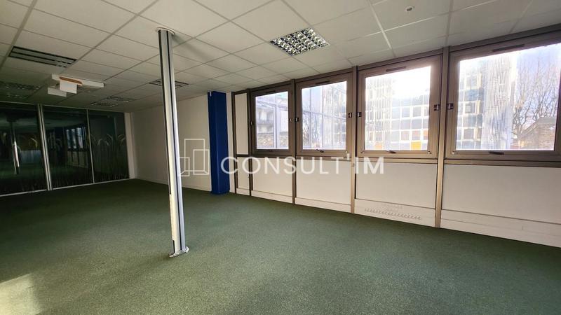 Bureau - 189 m²