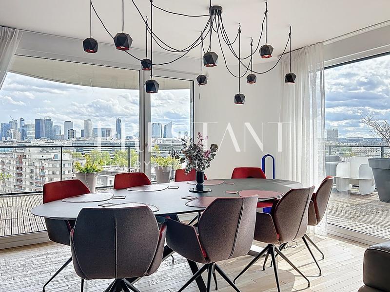 Appartement - 107 m² - 4 pièces