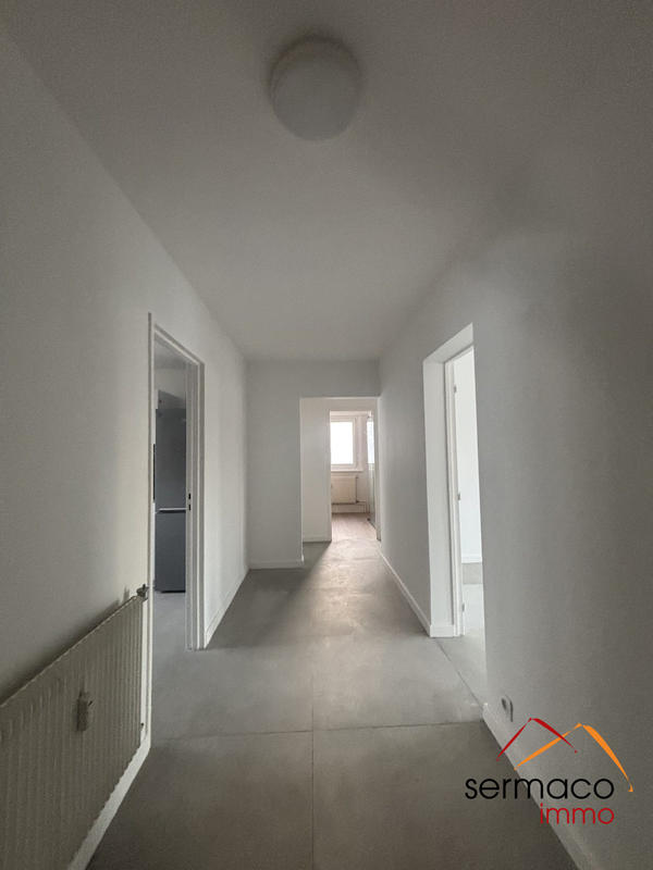 Appartement - 90 m² - 4 pièces