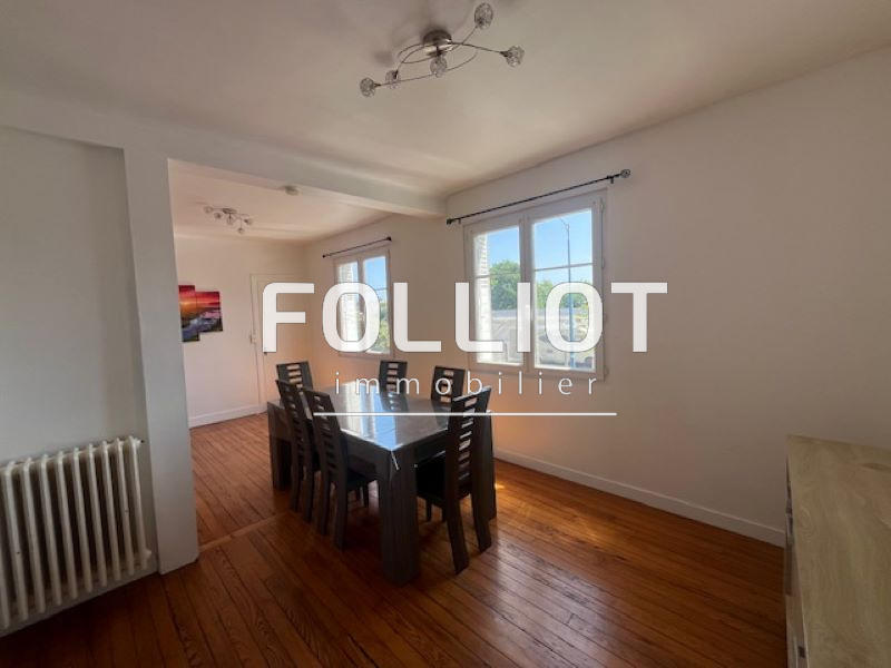 Appartement - 94 m² - 4 pièces