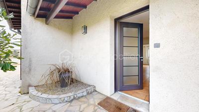 Demeure - 137 m² - 5 pièces