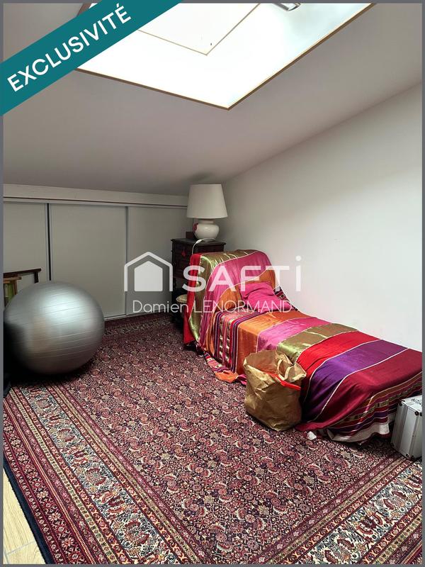 Maison - 90 m² - 5 pièces