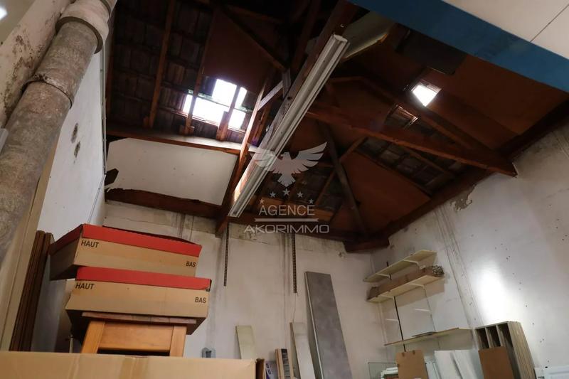 Maison de ville - 272 m² - 6 pièces