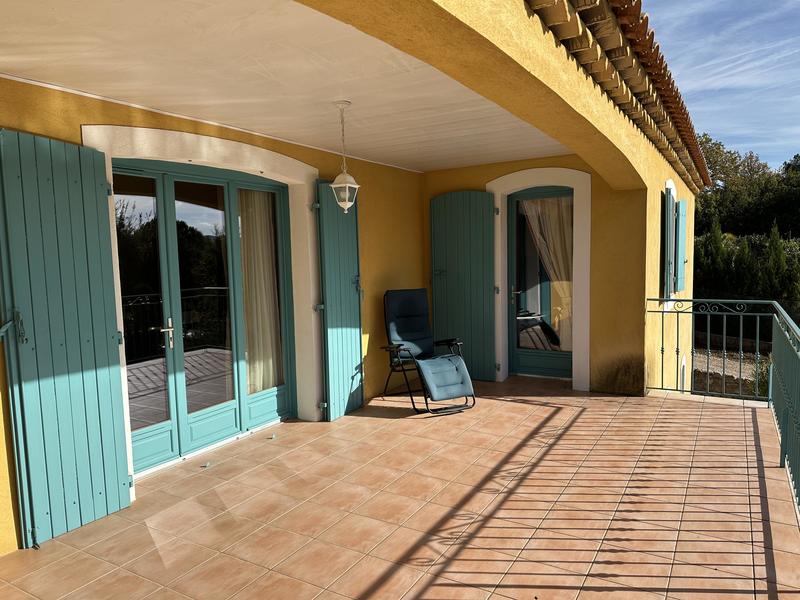 Maison contemporaine - 137 m² - 4 pièces