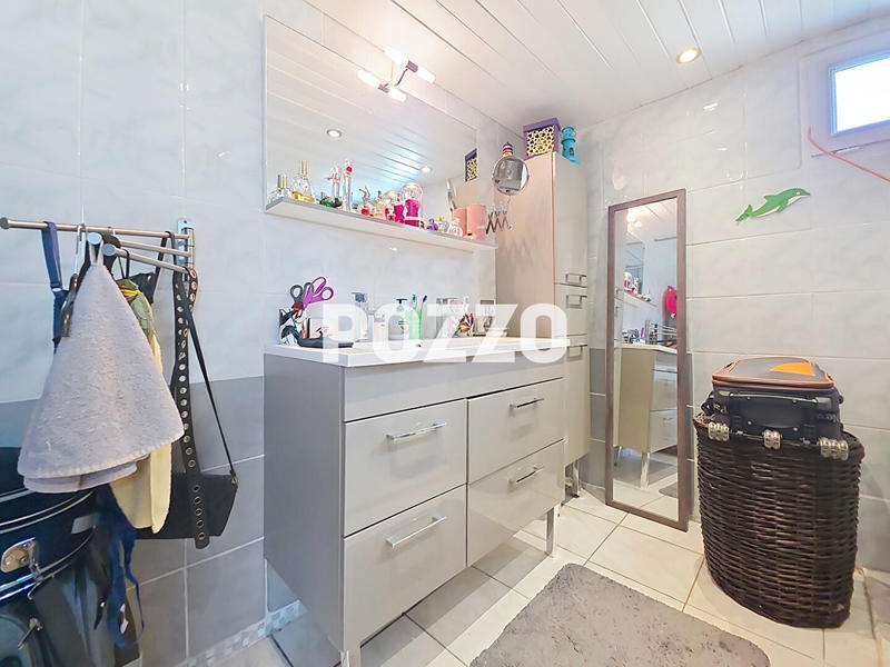 Maison - 77 m² - 4 pièces