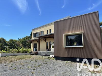 Maison de maîtres - 140 m² - 4 pièces