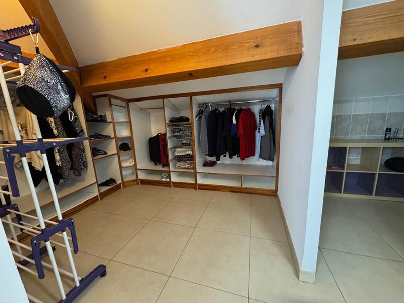 Appartement - 108 m² - 4 pièces