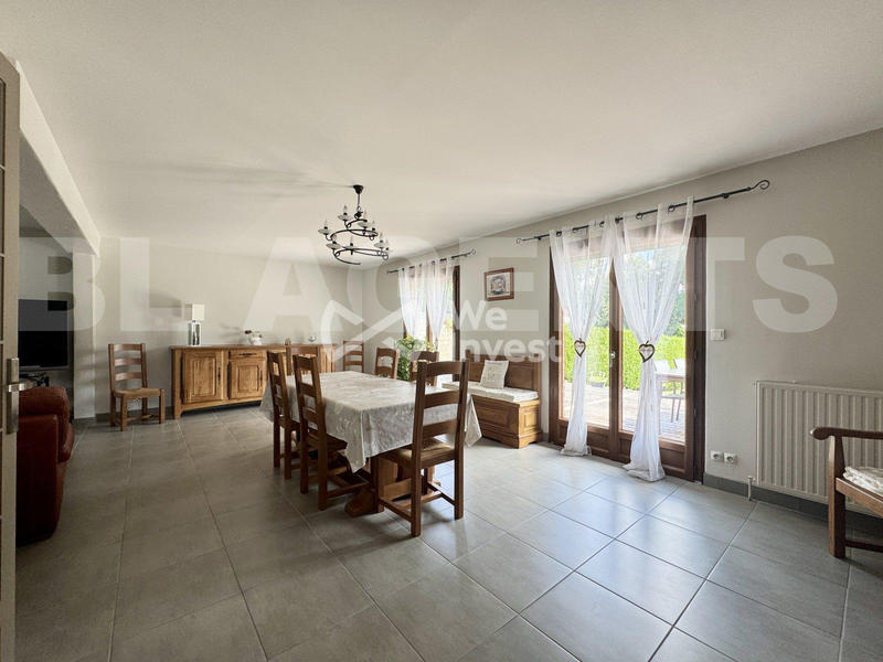 Maison - 145 m² - 5 pièces