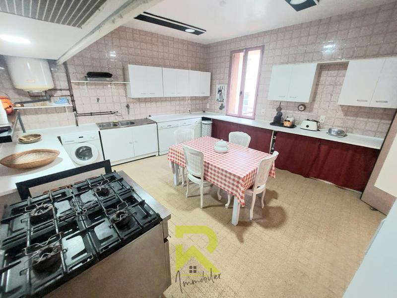 Maison de village - 194 m² - 8 pièces