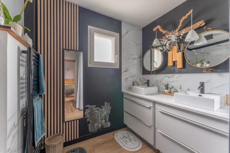 Maison - 151 m² - 5 pièces