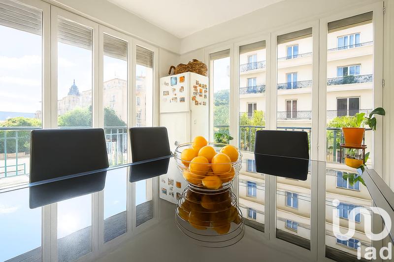 Appartement - 70 m² - 3 pièces