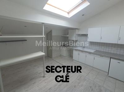 Studio - 21 m² - 1 pièce