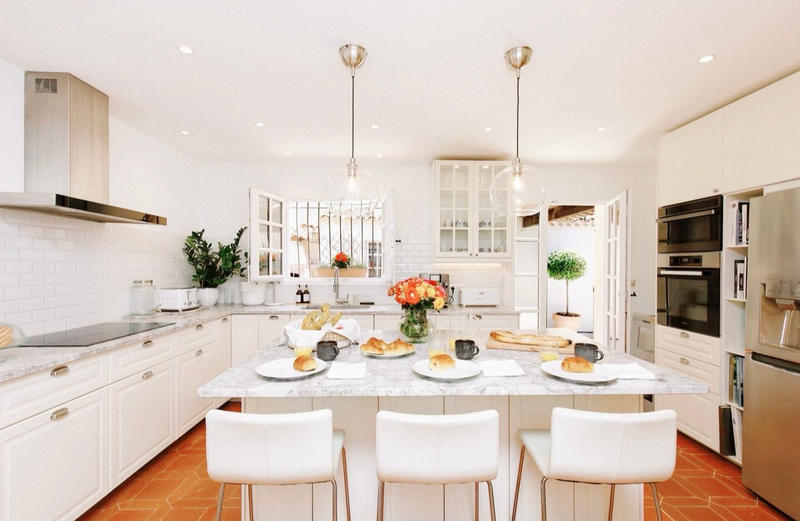 Villa - 260 m² - 8 pièces