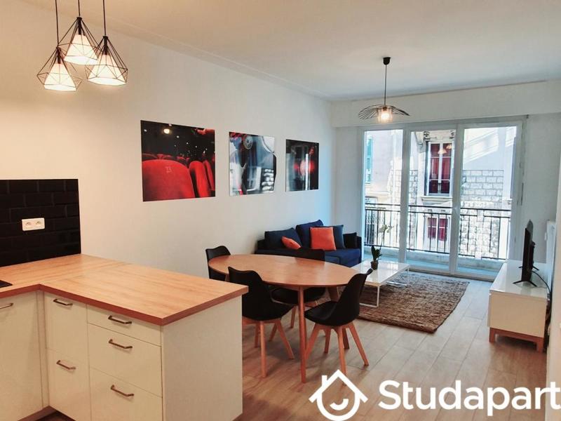 Chambre - 71 m² - 1 pièce