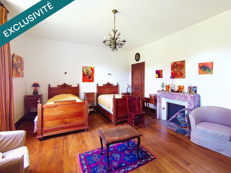 Bastide - 246 m² - 8 pièces