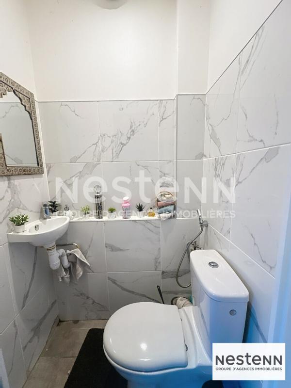 Maison - 918 m² - 5 pièces