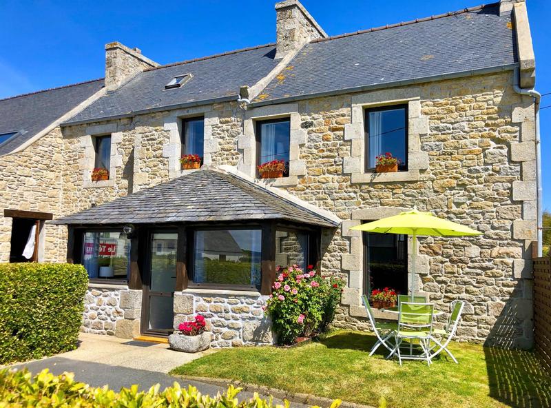 Maison - 305 m² - 10 pièces