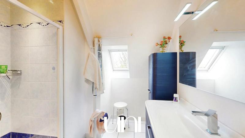 Maison - 190 m² - 7 pièces