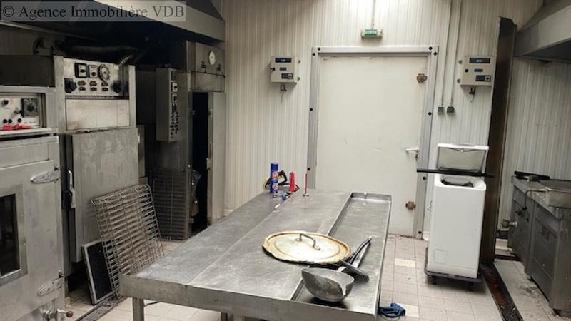 Maison de ville - 280 m² - 3 pièces