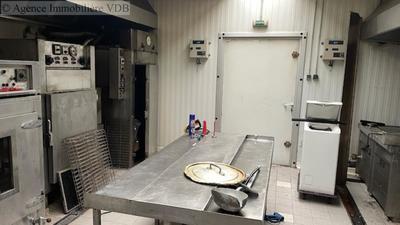 Maison de ville - 280 m² - 3 pièces