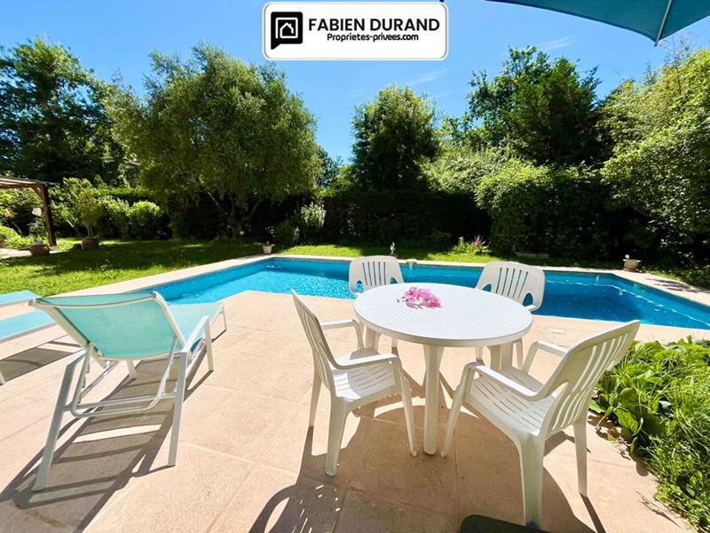 Appartement - 90 m² - 3 pièces