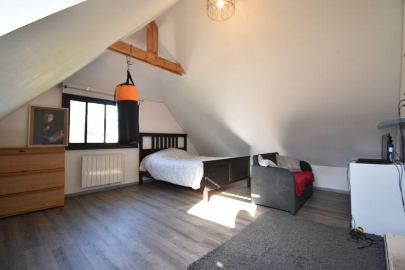 Maison traditionnelle - 210 m² - 9 pièces