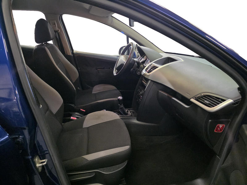 Peugeot 207 -  1.4 HDi 70 Cv Style