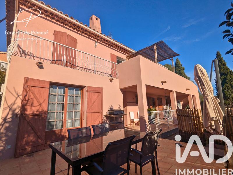 Maison - 198 m² - 8 pièces