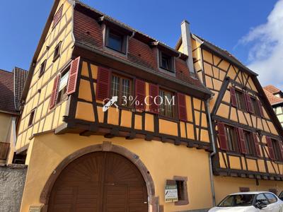 Maison - 260 m² - 8 pièces