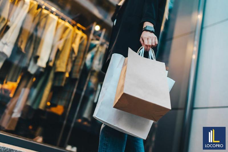 Local commercial - 1 200 m²