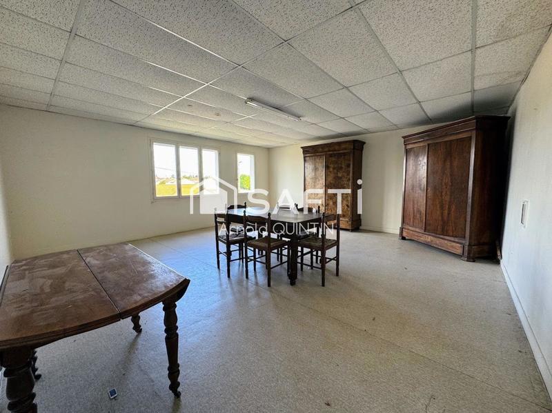 Local commercial - 2 020 m² - 6 pièces