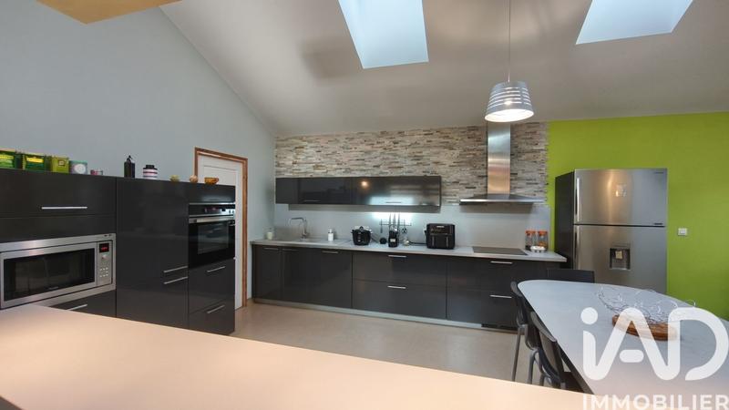 Maison de campagne - 261 m² - 7 pièces