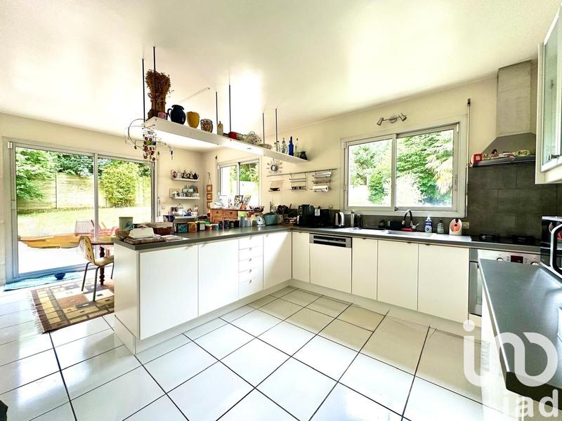 Maison de maîtres - 194 m² - 8 pièces