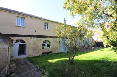 Maison - 190 m² - 6 pièces