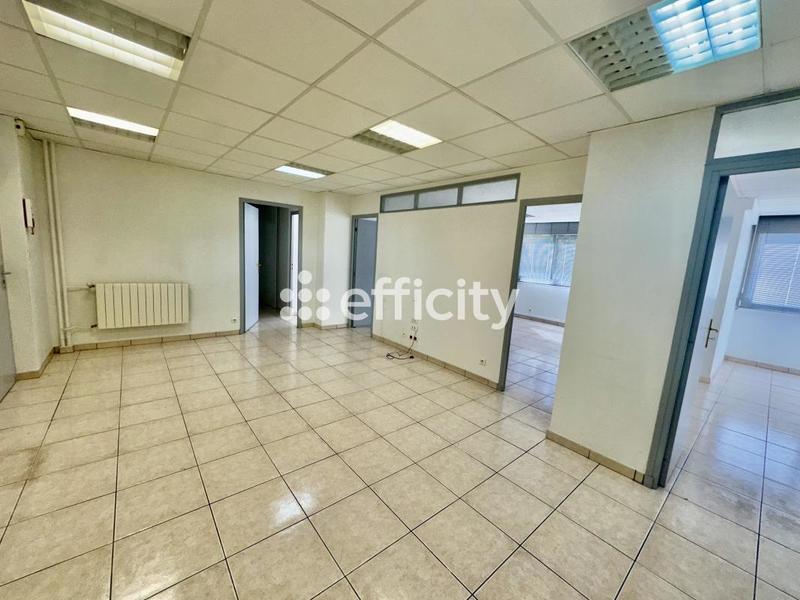 Bureau - 103 m² - 5 pièces