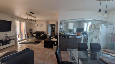 Villa - 99 m² - 4 pièces