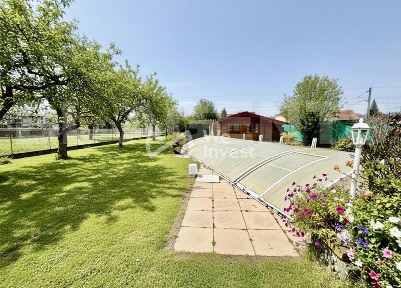 Maison - 138 m² - 6 pièces