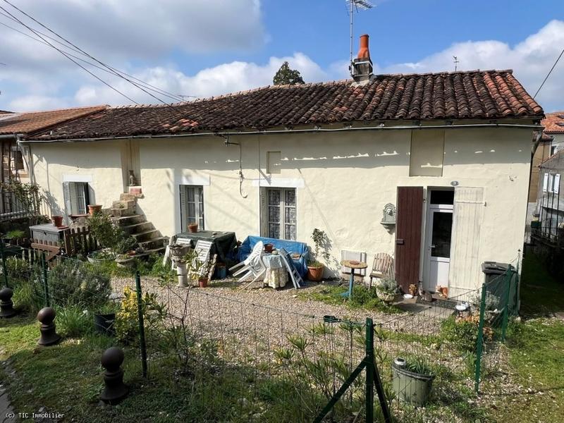Maison en pierre - 56 m² - 2 pièces