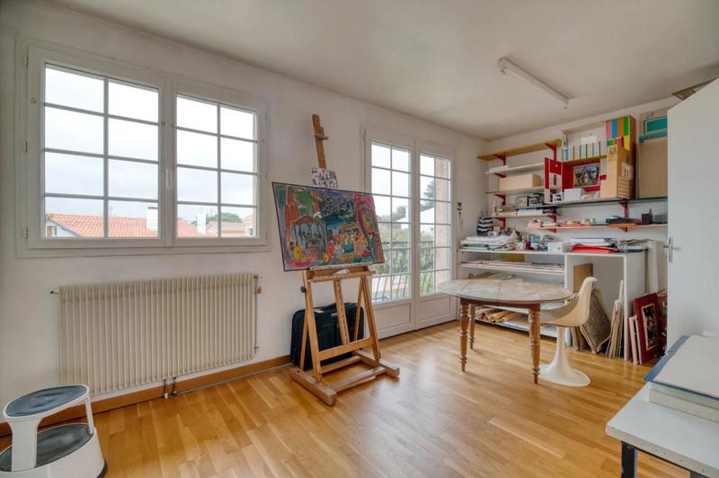 Maison - 196 m² - 7 pièces