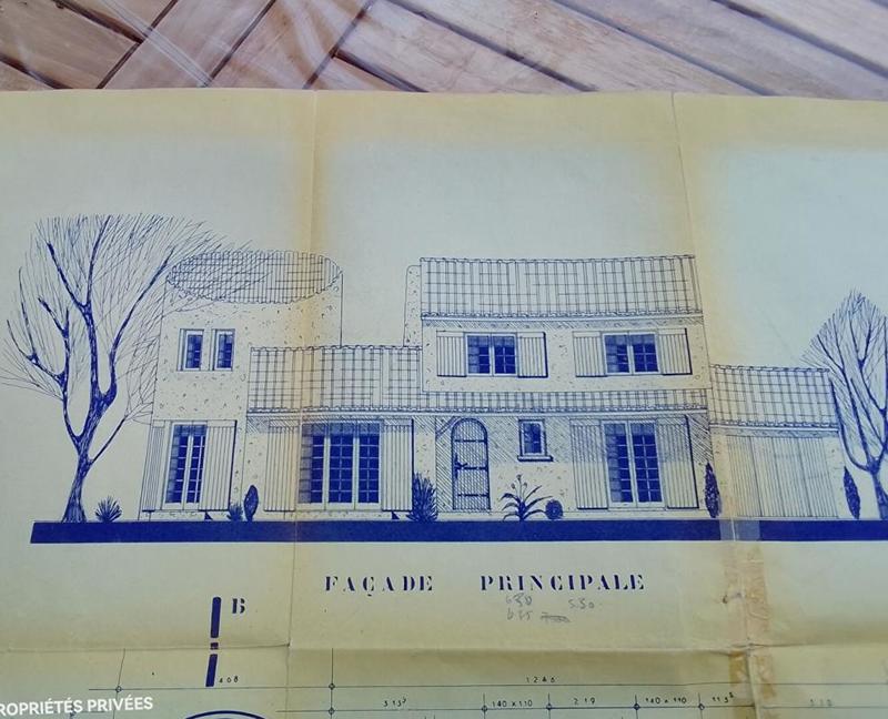 Maison - 180 m² - 7 pièces