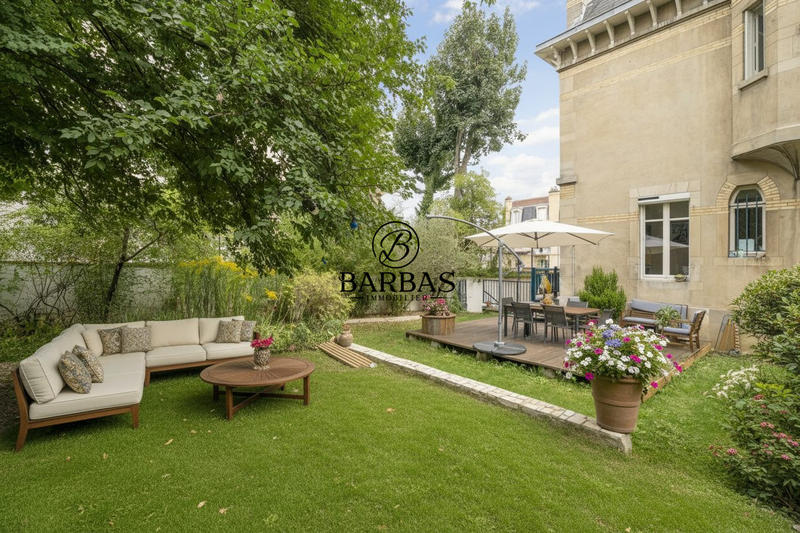 Manoir - 558 m² - 11 pièces