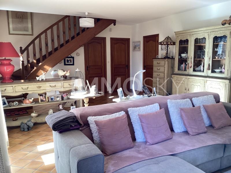 Pavillon - 177 m² - 7 pièces