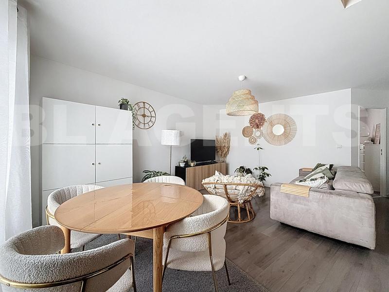 Appartement - 76 m² - 3 pièces