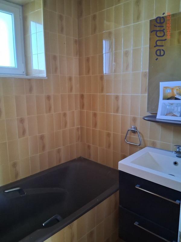 Maison - 105 m² - 4 pièces