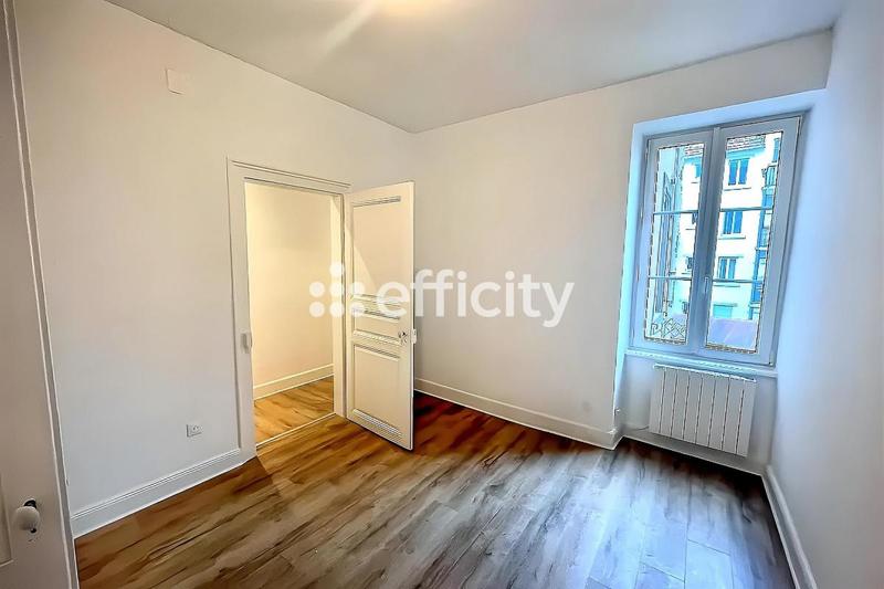 Appartement - 87 m² - 4 pièces