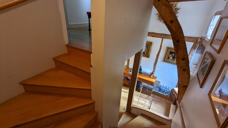 Maison - 232 m² - 5 pièces