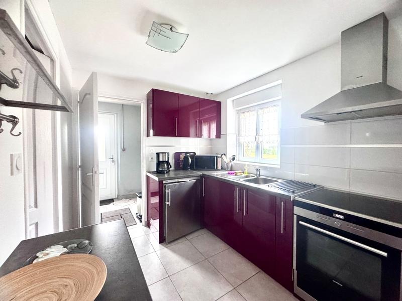 Maison - 98 m² - 8 pièces