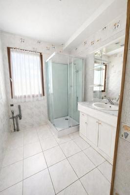 Maison - 145 m² - 7 pièces