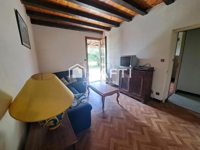 Maison - 186 m² - 9 pièces