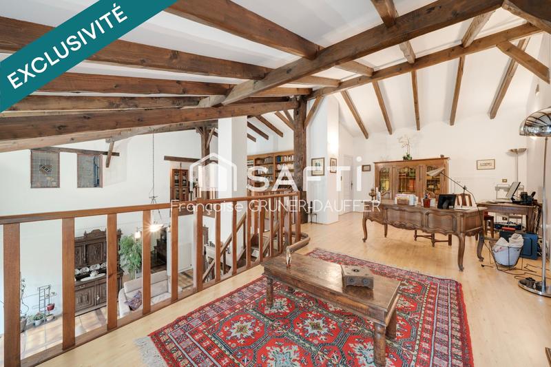 Maison de village - 224 m² - 8 pièces